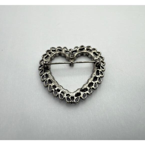 Vintage 1970s Victorian Revival Heart Brooch Pin Pewter Tone Rhinestone Jewelry - Picture 4 of 8